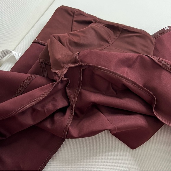 SPANXshape Faux Leather Patent Leggings Size Small Petite Ruby Burgundy Shiny - Picture 14 of 16